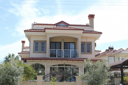 Detached villa for sale in Fethiye Calis